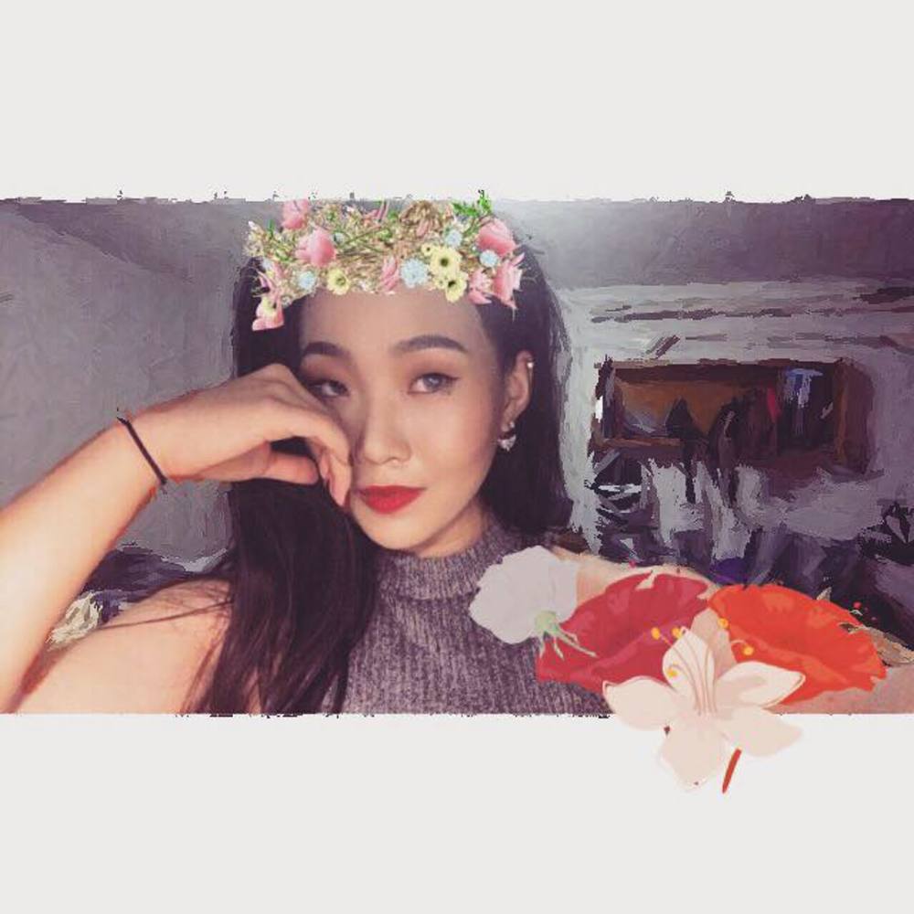 Meet your Posher, Kelly